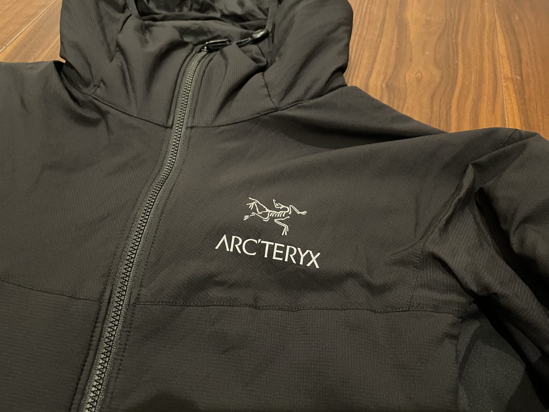 やっぱり「ARC'TERYX Atom LT」 街着には最高のジャケット‼